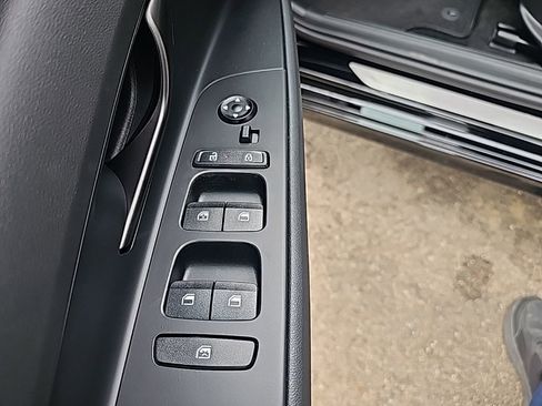New 2026 Hyundai Elantra SEL Sport Premium FWD image 12