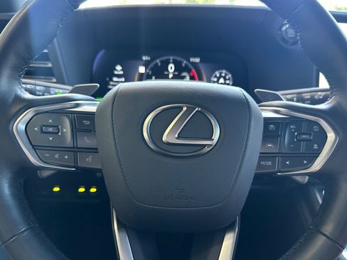 Certified 2025 Lexus GX 550 AWD/4WD image 30