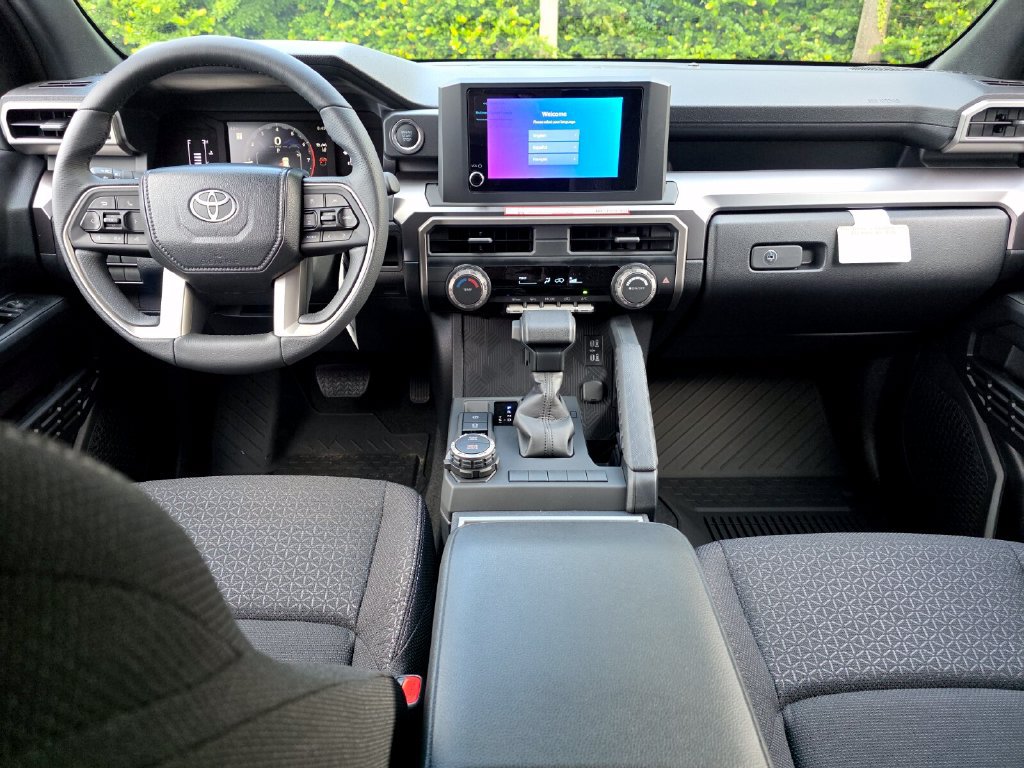 New 2026 Toyota 4Runner SR5 AWD/4WD image 5