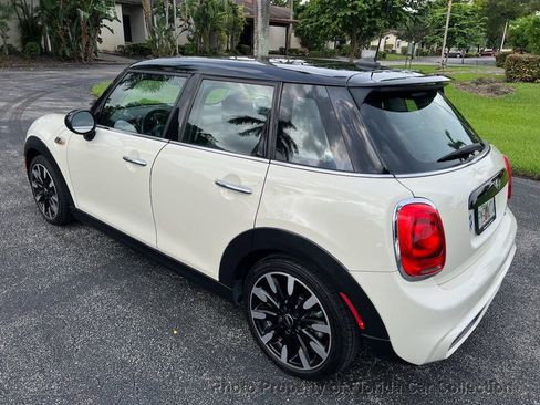 Used 2015 MINI Cooper S image 3