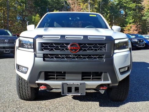 New 2026 Nissan Frontier PRO-4X w/ Pro-4x Convenience Package image 2