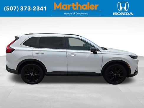 Used 2024 Honda CR-V Sport Touring image 6