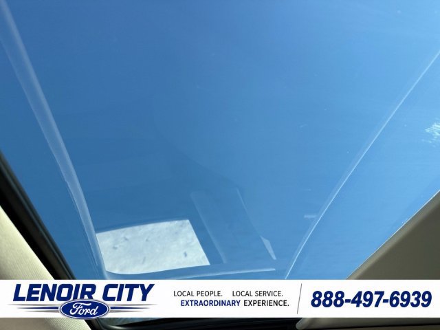 Certified 2020 Ford Edge Titanium w/ Equipment Group 301A AWD/4WD image 17