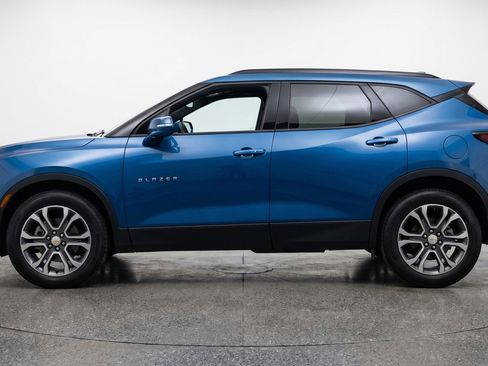 Used 2025 Chevrolet Blazer LT FWD image 5