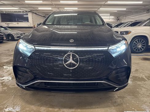 Certified 2023 Mercedes-Benz EQS 580 4MATIC SUV image 2