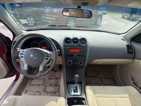 Used 2011 Nissan Altima 2.5 S w/ Special Edition Pkg image 18