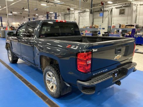 Used 2018 Chevrolet Silverado 1500 LT w/ All Star Edition AWD/4WD image 5