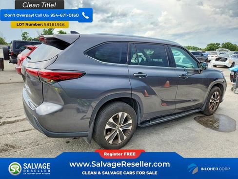 Used 2021 Toyota Highlander XLE AWD/4WD image 4