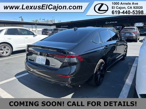 Used 2025 Honda Accord Sport image 4