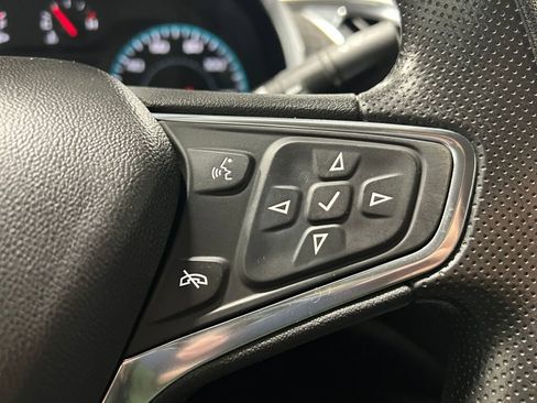 Used 2020 Chevrolet Malibu LT image 9