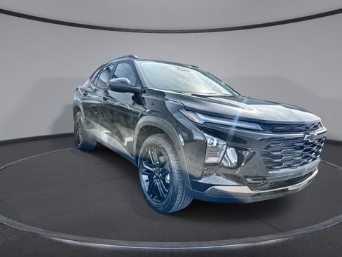 New 2026 Chevrolet Trax ACTIV w/ Sunroof Package image 15