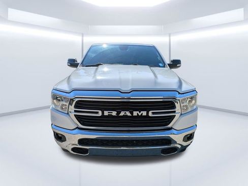 Used 2019 RAM 1500 Big Horn RWD image 9