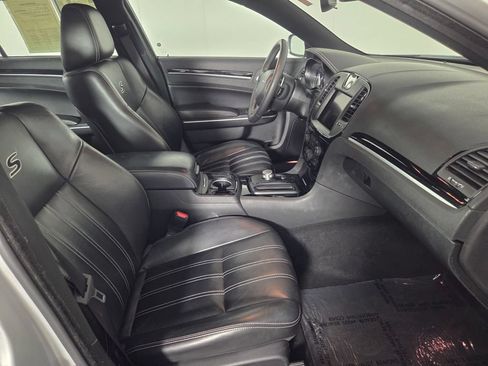 Used 2023 Chrysler 300 S RWD image 32