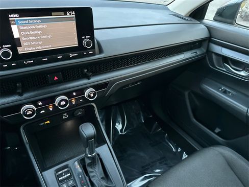 Used 2023 Honda CR-V LX image 23