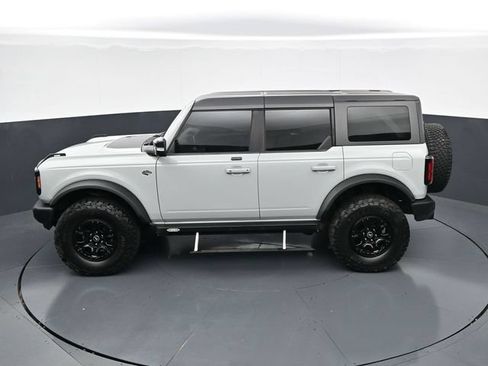 Used 2021 Ford Bronco Wildtrak AWD/4WD image 39