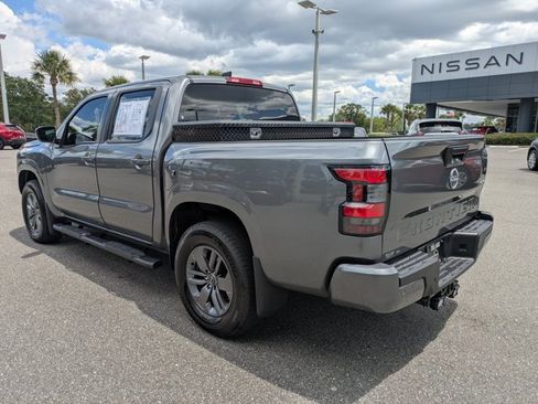 Certified 2025 Nissan Frontier SV AWD/4WD image 6