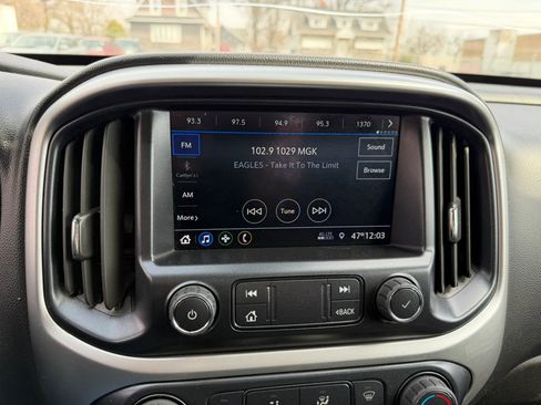 Used 2022 Chevrolet Colorado LT w/ Fleet Safety Package image 34