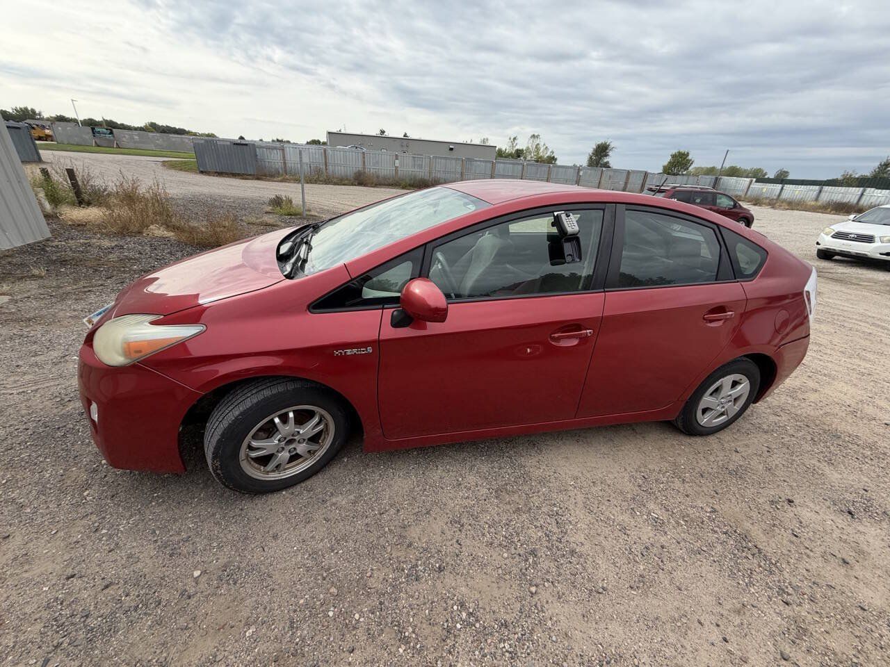 Used 2010 Toyota Prius FWD image 2