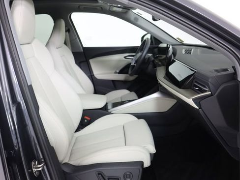 Certified 2025 Audi Q5 Premium w/ Premium Plus AWD/4WD image 13