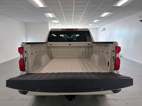 New 2026 Chevrolet Silverado 1500 Custom w/ LPO, Dark Essentials Package RWD image 8