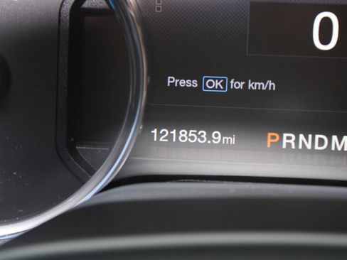 Used 2018 Ford F250 Lariat w/ Lariat Ultimate Package image 23