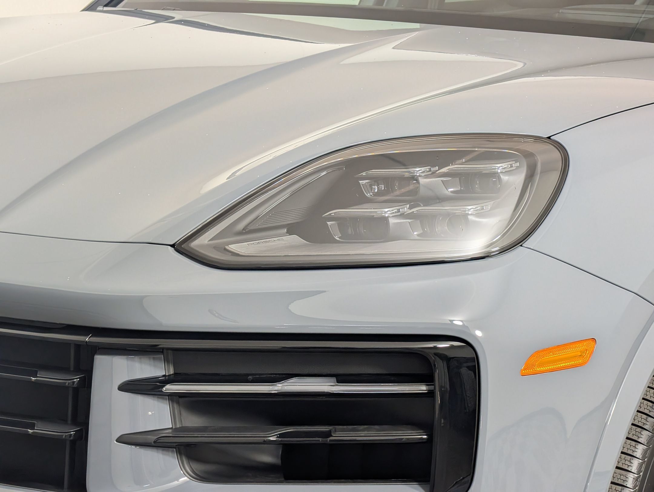Certified 2026 Porsche Cayenne AWD/4WD image 13