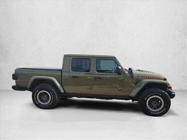 Used 2025 Jeep Gladiator Mojave AWD/4WD image 5