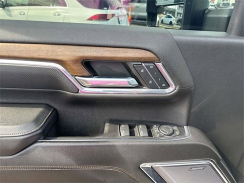 Used 2024 Chevrolet Silverado 2500 High Country w/ High Country Premium Package image 24