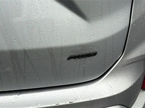 Used 2022 Ford Edge SE w/ Black Appearance Package image 11