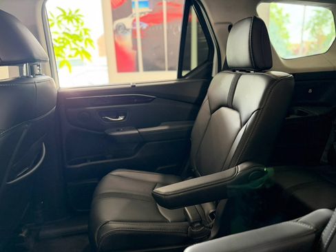 Used 2023 Honda Pilot EX-L image 18