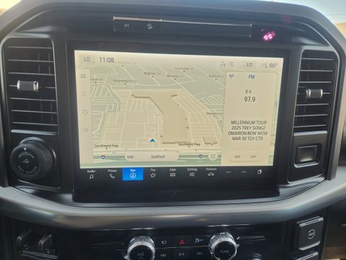 New 2025 Ford F150 Lariat w/ Equipment Group 501A Mid image 12