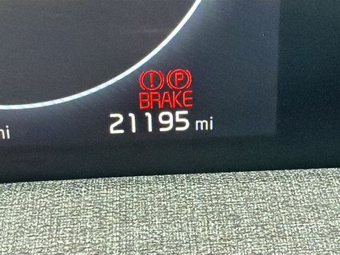 Used 2024 Kia EV6 Wind AWD/4WD image 19