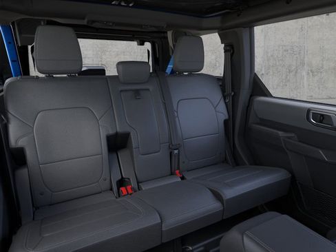 New 2025 Ford Bronco Big Bend w/ Black Diamond Package AWD/4WD image 11