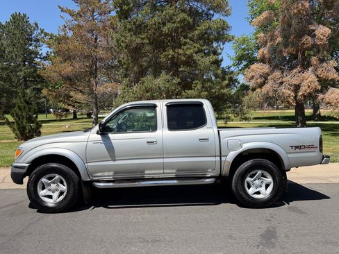 Used 2004 Toyota Tacoma 4x4 Double Cab image 2