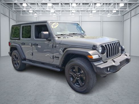Used 2022 Jeep Wrangler Unlimited Sport AWD/4WD image 7