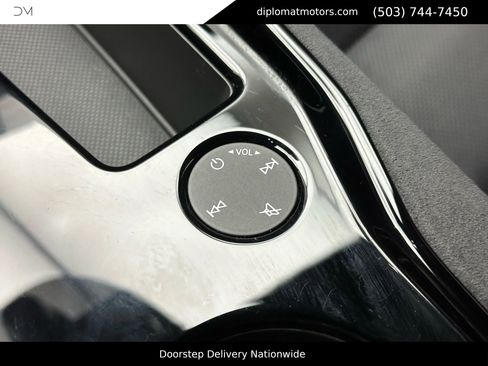 Used 2023 Audi RS e-tron GT image 38