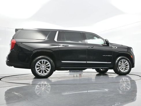 Used 2023 GMC Yukon XL SLT w/ SLT Premium Package AWD/4WD image 58