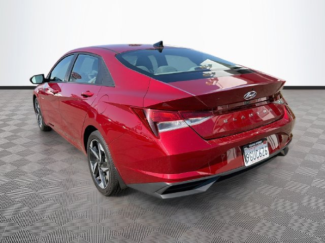 Used 2023 Hyundai Elantra SEL w/ Convenience Package FWD image 5