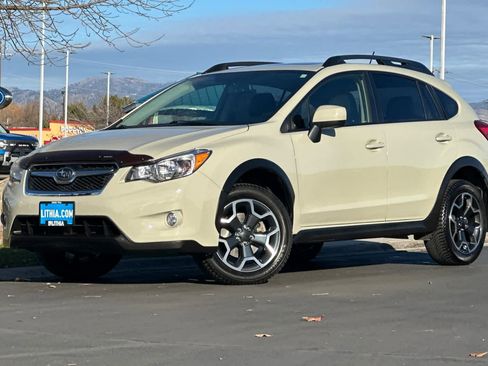 Used 2014 Subaru Crosstrek 2.0i Limited image 1