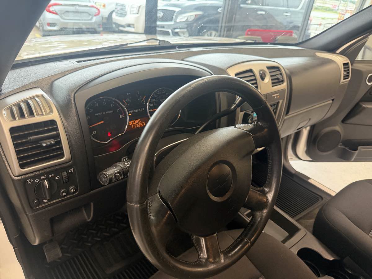 Used 2010 Chevrolet Colorado LT RWD image 12