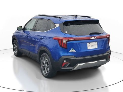 Certified 2024 Kia Seltos S image 3