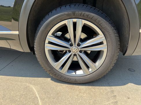 Used 2019 Volkswagen Atlas SE FWD image 13