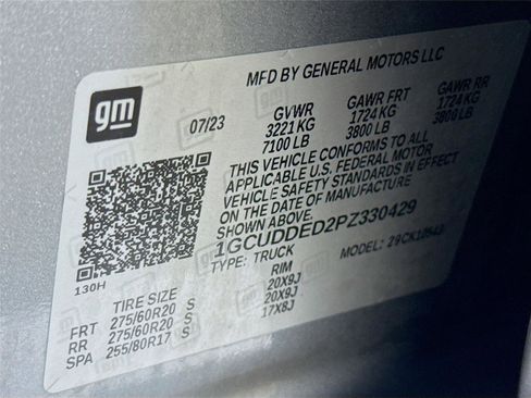 Used 2023 Chevrolet Silverado 1500 LT image 32