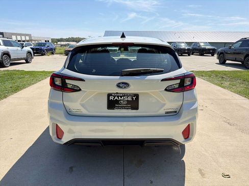 Used 2024 Subaru Impreza 2.0i AWD/4WD image 5