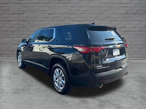 Used 2023 Chevrolet Traverse LS AWD/4WD image 5