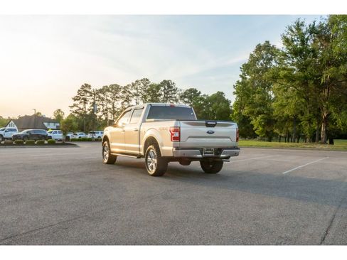 Used 2018 Ford F150 XLT w/ Equipment Group 302A Luxury AWD/4WD image 7