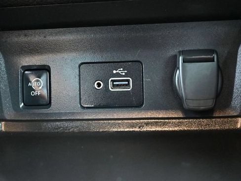 Used 2024 Nissan Sentra S FWD image 22
