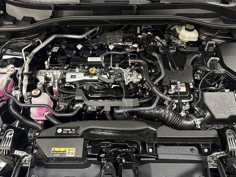 Certified 2025 Toyota Corolla Cross AWD Hybrid image 31