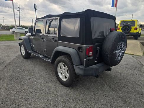 Used 2016 Jeep Wrangler Unlimited Sport w/ Quick Order Package 24S AWD/4WD image 5