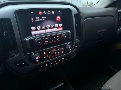 Used 2016 GMC Sierra 2500 SLT w/ Duramax Plus Package image 13